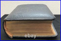 1891 Antique Original A. J. Holman & Co. Pictorial Family Holy Bible VERY NICE