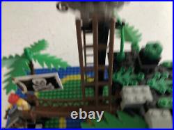 1989 Vintage LEGO Pirates 6270 FORBIDDEN ISLAND Complete and very nice
