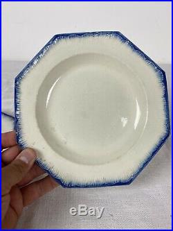 A Very Nice Pair Of Antique Pearlware Blue Feather Edge Octagonal Plates 1820s