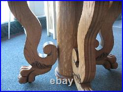 ANTIQUE OAK TABLE LION CLAW FEET CENTER POST VERY EARLY 1900's NICE