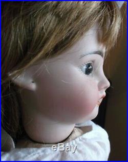 Adorable Fleischmann bisque antique French doll, complete, very nice eyes