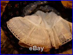 Antique 1800s 13 DOLL Peg Wooden Articulated Limbs/Dress/Bonnet VERY NICE