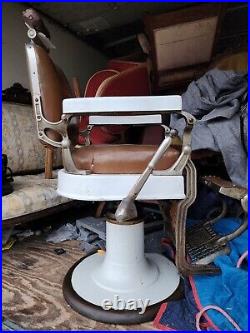 Antique Enamel Koken Barber Chair withHeadrest, Very Nice Example, Hydraulic, PU