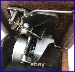 Antique Oak Victor II Talking Machine Phonograph & Horn VERY NICE