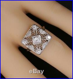 Antique Platinum and Diamond Filigree Ring in Very Nice Condition