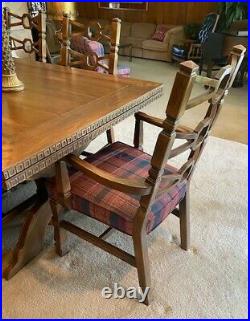 Antique Romweber Viking Oak Collection Dining room table VERY NICE! Table only