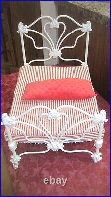 Antique Victorian Ornate Salesman Sample Cast Iron Bed Doll Dog Bed VERY NICE