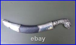 Antique and very nice quality dagger, yambiya, Borneo Indonesia no keris