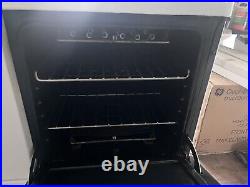 Antique stove, Used but Very CLEAN And Very Nice