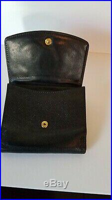 Authentic Chanel Caviar CC Black Leather Coin Card Wallet. Very Nice Condition