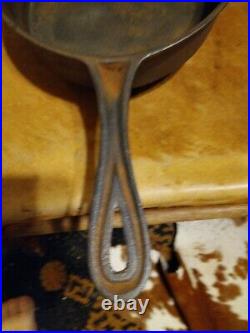 Awesome Antique 9 Gate Marked Spider Skillet Very Old Very Authentic Nice