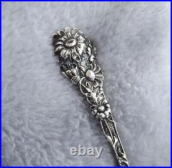 Daisy by Paye and Baker 4 1/4 long Sterling sauce ladle no mono Very Nice
