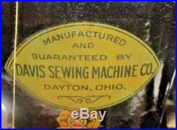 Davis Hand Crank Sewing Machinevery Nicecirca 1906