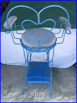Early 1900s Antique Twisted Iron Shoe Shine Chair Very Nice Condition Blue Metal