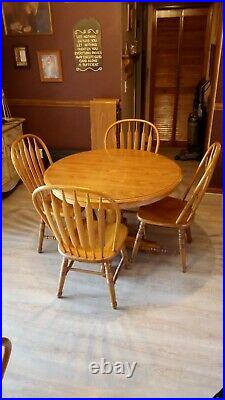 Furniture Round Dining Table and 6 Chairs Set oak, solid wood, very nice set