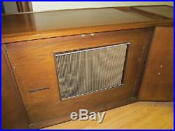 Mid Century Seeburg HSC1 Home Console Stereo Jukebox, VERY NICE