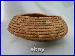 Native American Small Weave Basket Bowl. Very Nice Design. Approx 8 Diameter
