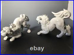 Pair Porcelain Foo Dogs Komainu Very Nice Shishi Lions! Fitz and Floyd Blanc