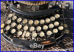 Rare Working Antique Imperial B Typewriter Very Nice Condition