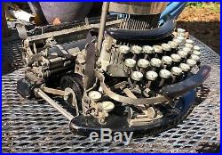 Rare Working Antique Imperial B Typewriter Very Nice Condition