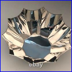 Tiffany & Co. Sterling Silver Tulip shaped Bowl, 6 x 2.25 very nice