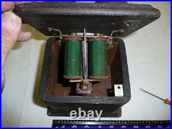 Very Nice Antique Oak Box Hand Crank Telephone Mfg Co