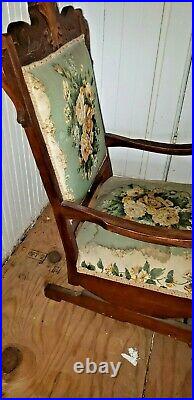 Very Nice Eastlake Antique Victorian Rocking Chair