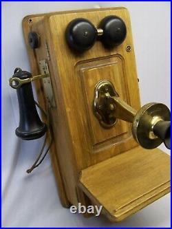 Very Nice KELLOG Antique Wall Mount Oak Telephone