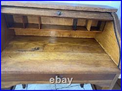 Very Nice Oak Vintage Antique Children Rolltop Desk Good Condition