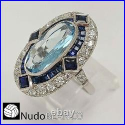 Very Nice Oval Ring With Natural Aquamarine Sapphires And Diamonds Platinum Hand