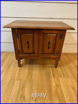 Very Nice Tell City Indiana Record Cabinet Pattern 8442 Andover Finish