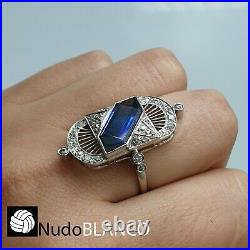 Very Nice Vintage Art Deco Ring Platinum Natural Old Cut Diamonds And Blue Stone