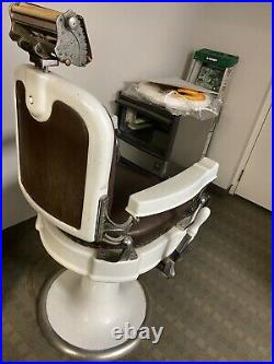 Very nice Antique/Vintage High End Koken Barber Chair Working Hydraulic Lift
