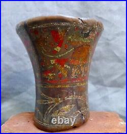 Very nice Querro with a decor of a bird and flowers, INCA/Spanish Colonial