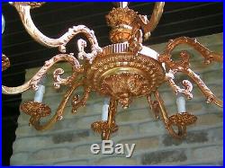 Very nice and fabulous vintage 8 lt fine ornated brass chandelier