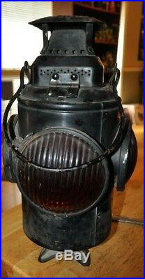 Vintage Antique Adlake Non Sweating Chicago Railroad Latern Lamp Very Nice