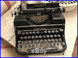 Vintage Antique Black Underwood Typewriter Champion Model Very Nice