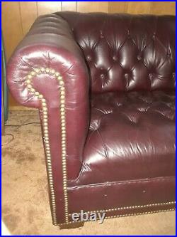 Vintage English Tufted Leather Chesterfield Sofa Great Cond, Very Nice, Must See