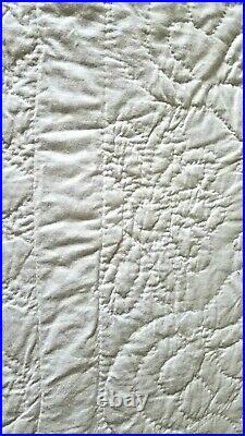 Vintage Quilt Hand Quilted Cut-out Embroidery 88 x 94 White Cotton Very Nice