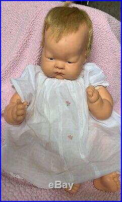 Vintage Vogue Baby Dear Doll Eloise Wilkins 1960 18 original outfit Very Nice